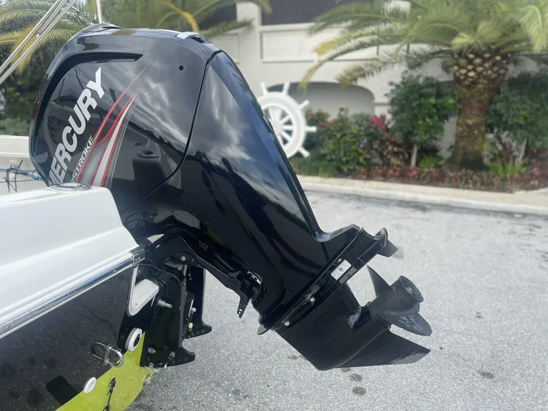 Slide: The Image of Barracuda 188 CCR 2015 - 5902925