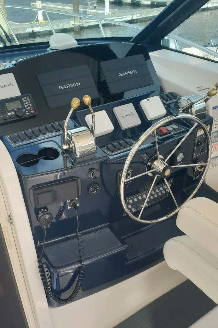 Slide: The Image of Tiara 4200 Open 2006 - 5903502