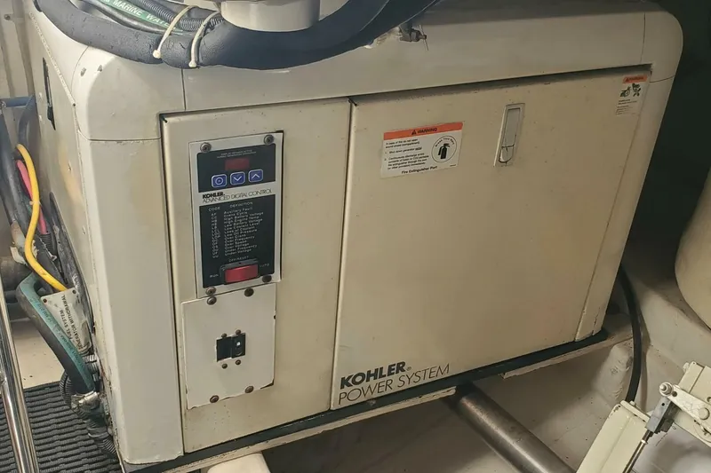 Slide: The Image of Tiara 4200 Open 2006 - 5903488