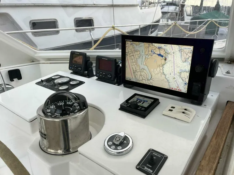 Slide: The Image of Amel Mango 1979 - 5903846