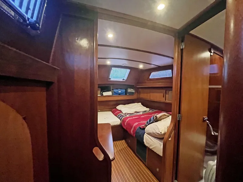 Slide: The Image of Amel Mango 1979 - 5903874