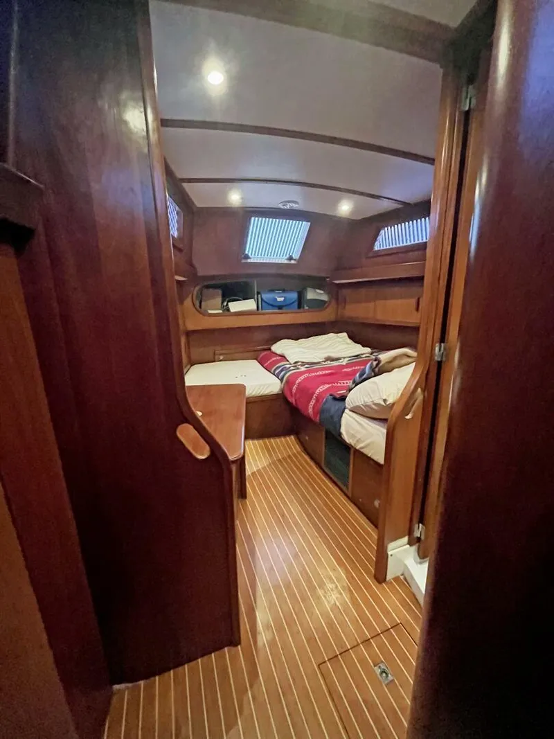 Slide: The Image of Amel Mango 1979 - 5903875