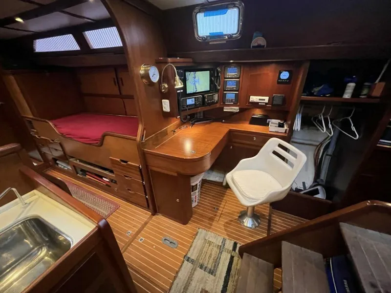 Slide: The Image of Amel Mango 1979 - 5903882