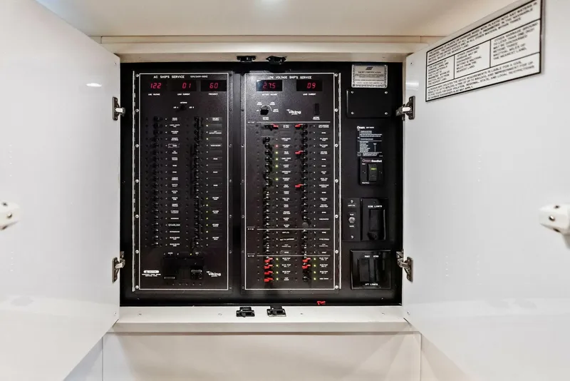 Slide: The Image of Viking 45 Open 2003 - 5903706