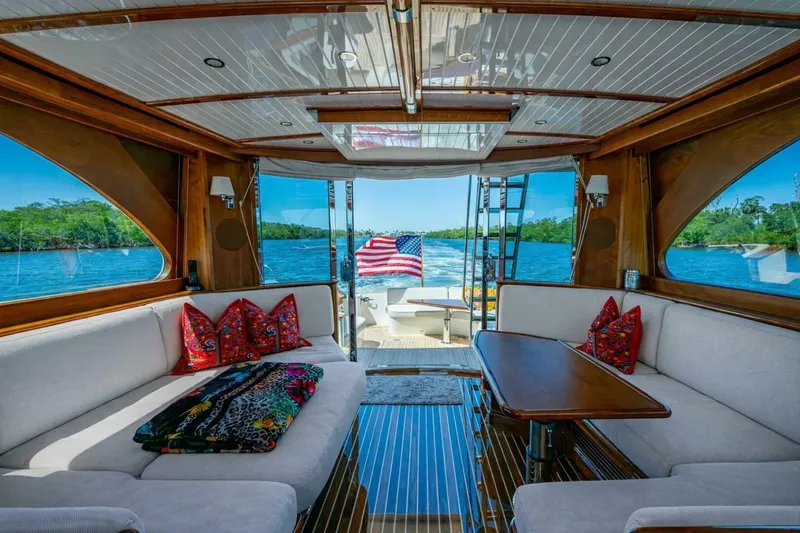 Slide: The Image of Hinckley Yachts Talaria 55 Flybridge MKII 2021 - 5903758