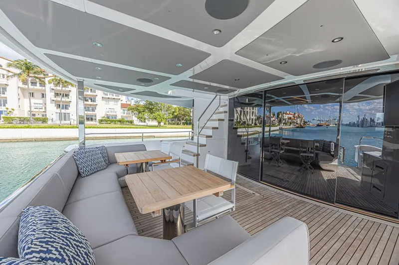 Slide: The Image of Sunseeker 88 2025 - 5904031