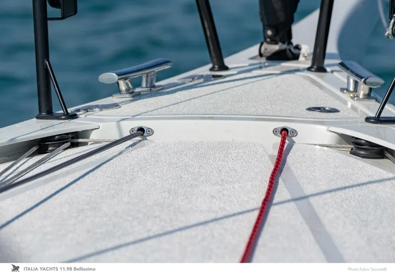 Slide: The Image of Italia Yachts 11.98 2026 - 5908463