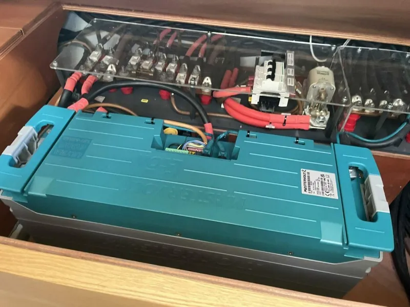 Slide: The Image of Solaris 50 2023 - 5904251