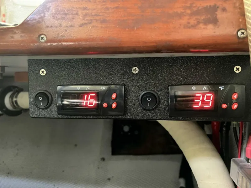 Slide: The Image of Able Apogee 50 1995 - 5904363