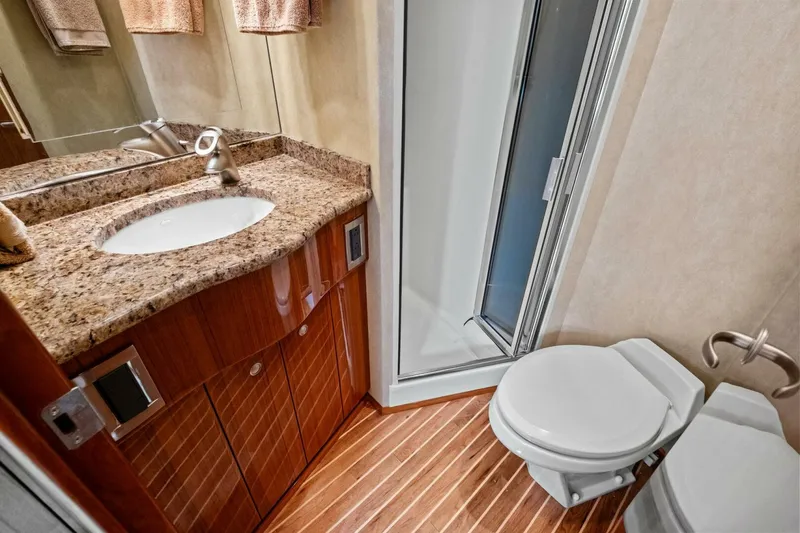 Slide: The Image of Viking 64 Convertible 2008 - 5979166