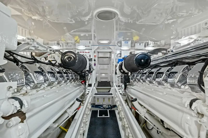 Slide: The Image of Viking 64 Convertible 2008 - 5979187