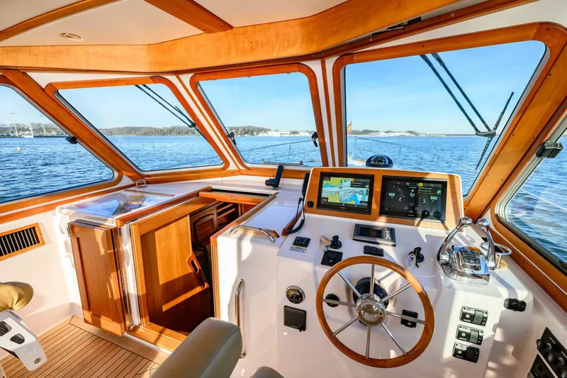 Slide: The Image of Sabre 42 Hard Top Express 2009 - 5905350