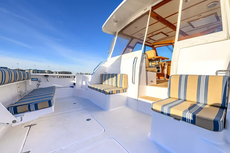 Slide: The Image of Sabre 42 Hard Top Express 2009 - 5905356