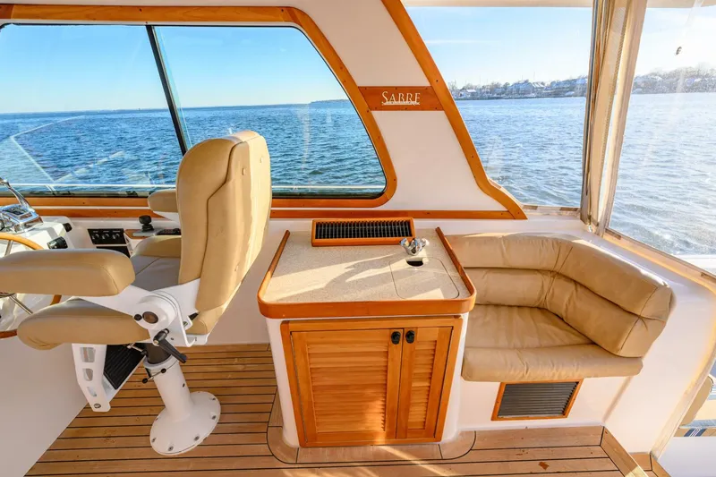 Slide: The Image of Sabre 42 Hard Top Express 2009 - 5905357