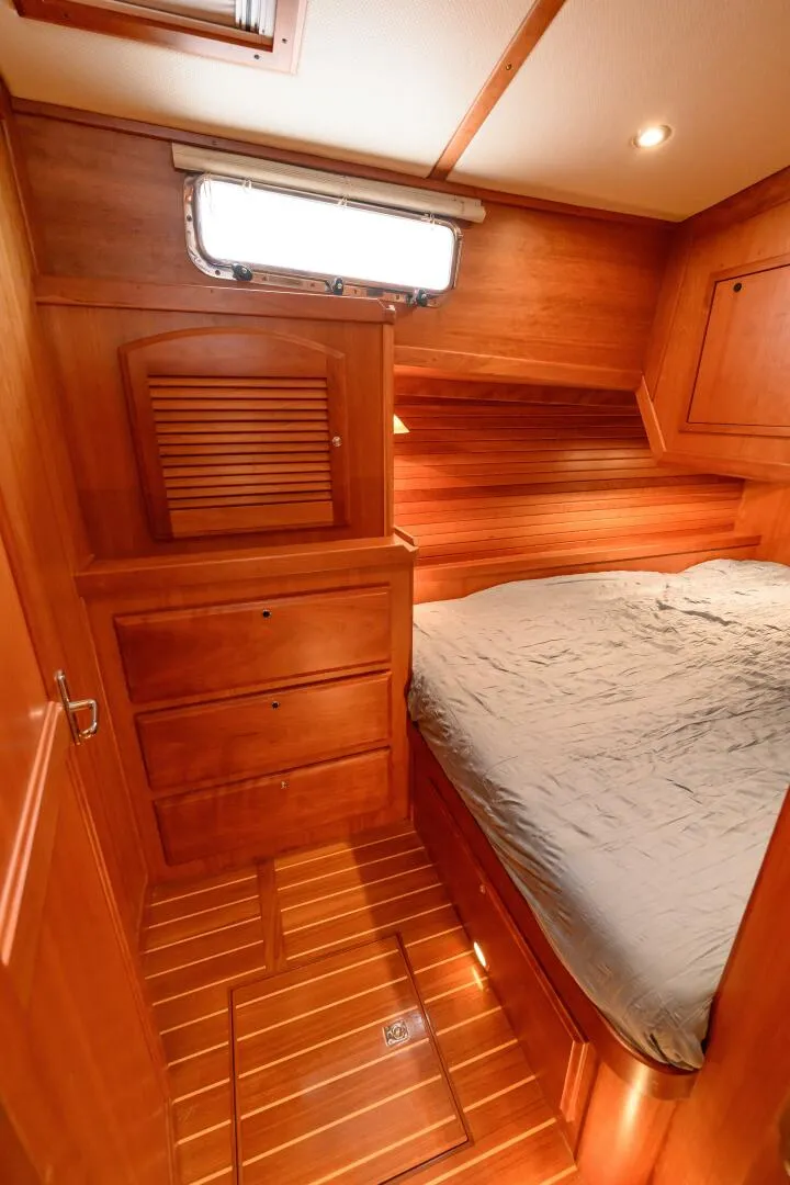 Slide: The Image of Sabre 42 Hard Top Express 2009 - 5905375