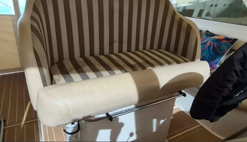 Slide: The Image of Navigator Californian Veneti 2003 - 5911614