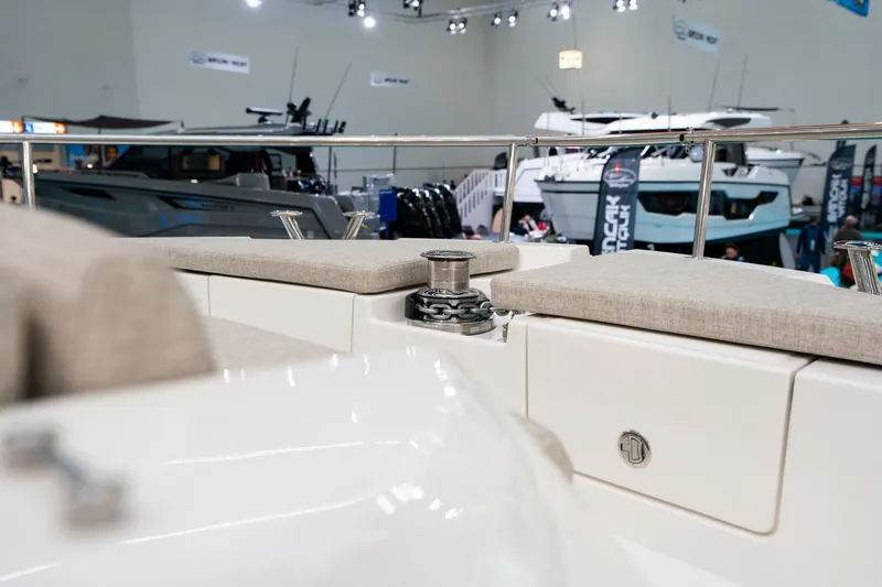 Slide: The Image of Greenline 42 Hybrid 2026 - 5905823