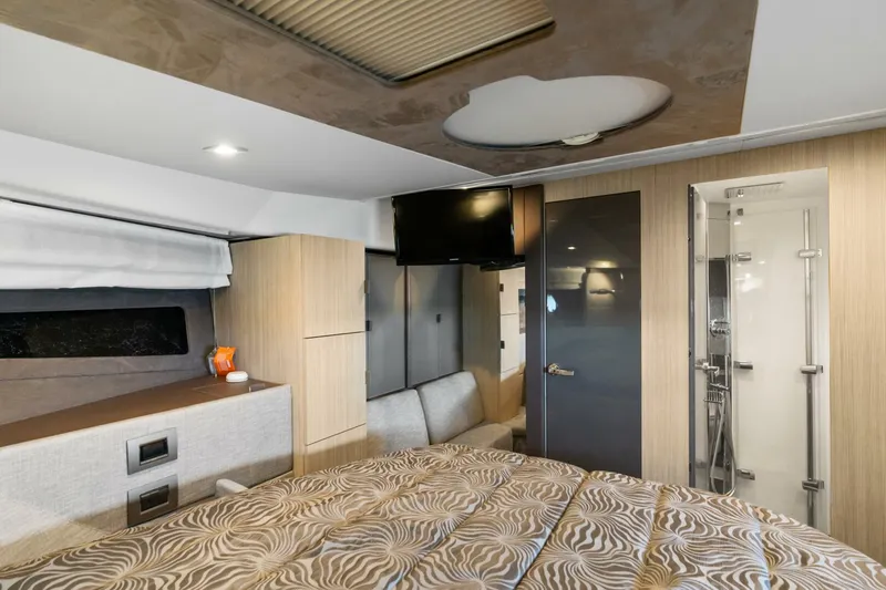 Slide: The Image of Cranchi M 44 HT 2022 - 5905795