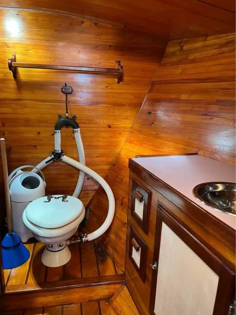 Slide: The Image of Custom Baraka 46 1993 - 5905877