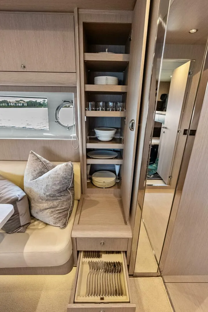 Slide: The Image of Riva 63 Virtus 2015 - 5943026