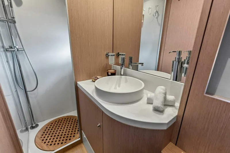 Slide: The Image of Riva 63 Virtus 2015 - 5943039