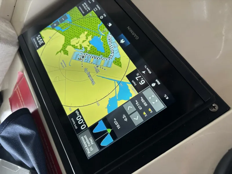 Slide: The Image of Mainship Pilot 30 Rum Runner II 2004 - 5960335