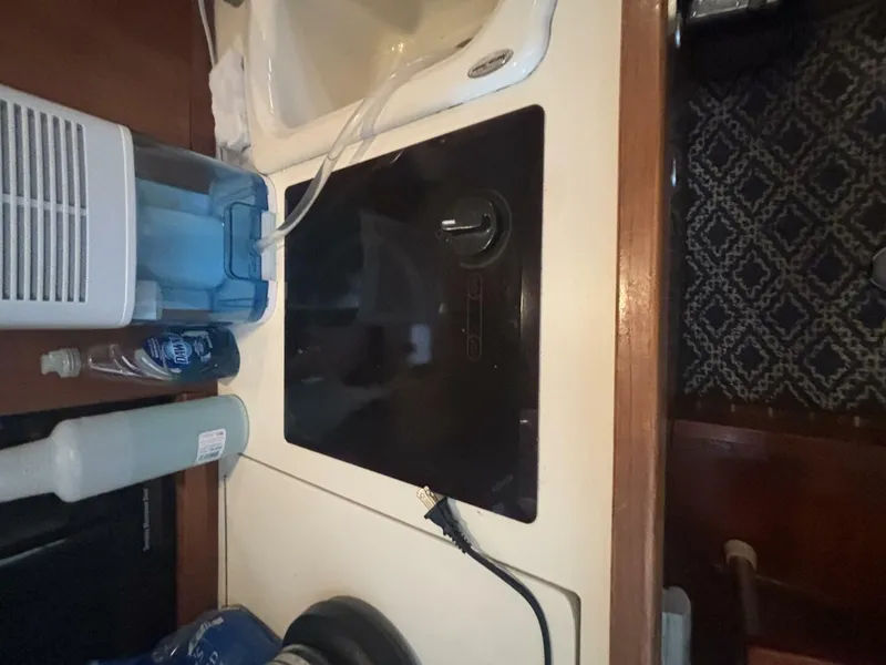 Slide: The Image of Mainship Pilot 30 Rum Runner II 2004 - 5960339