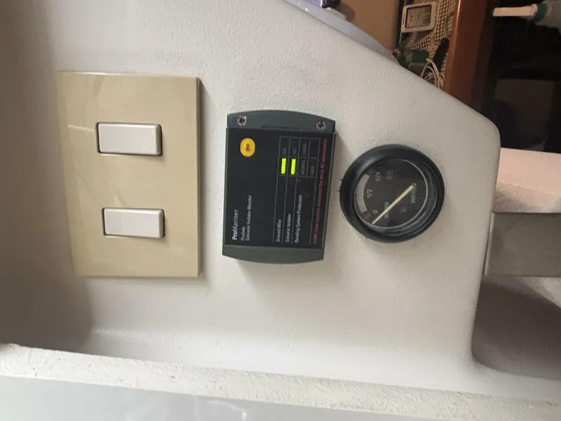 Slide: The Image of Mainship Pilot 30 Rum Runner II 2004 - 5960361