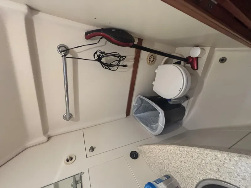 Slide: The Image of Mainship Pilot 30 Rum Runner II 2004 - 5960363