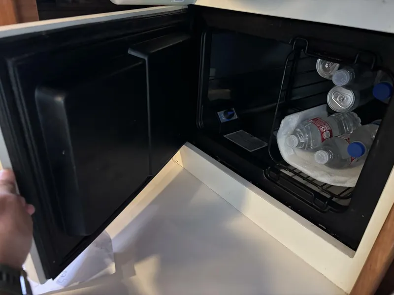 Slide: The Image of Mainship Pilot 30 Rum Runner II 2004 - 5960370