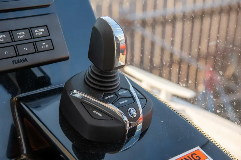 Slide: The Image of Jeanneau 895 Series 2 2026 - 5979686