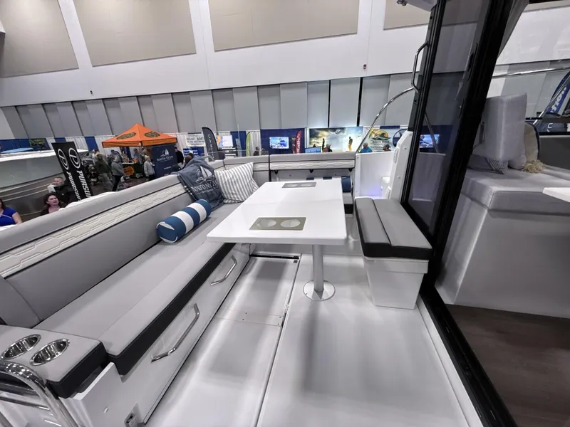 Slide: The Image of Jeanneau 895 Series 2 2026 - 5908976