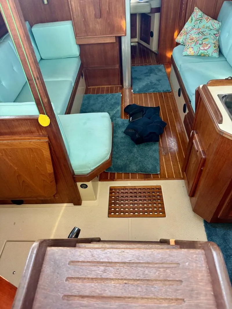 Slide: The Image of Saloon - 5935697