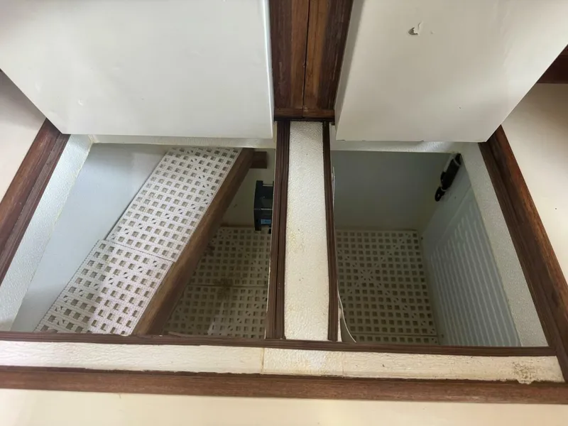 Slide: The Image of Top Load Fridge & Freezer - 5935706