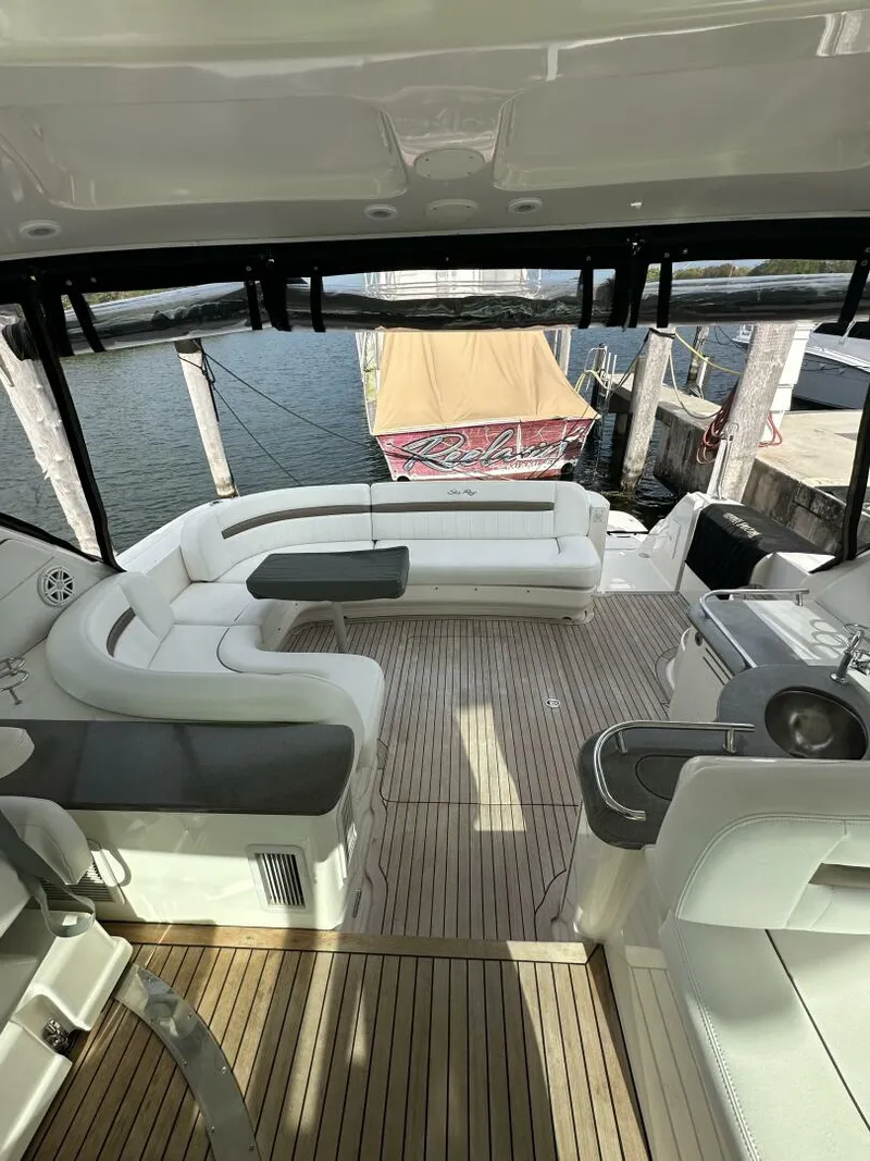 Slide: The Image of Sea Ray 48 2005 - 5906497