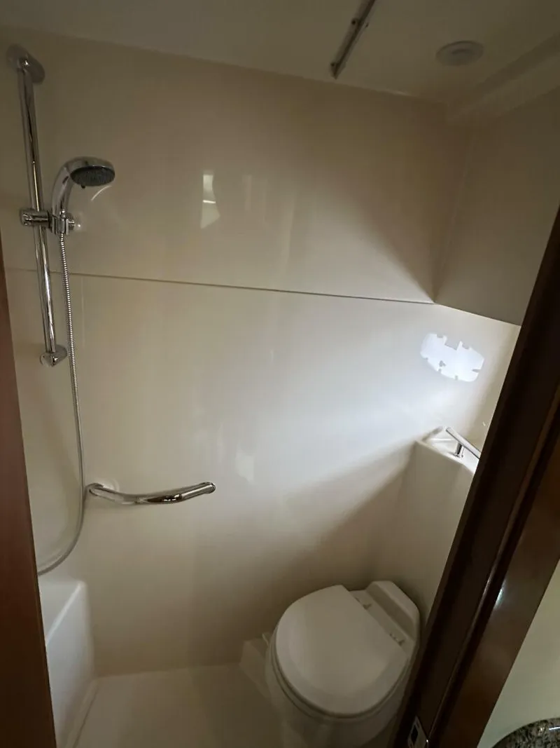 Slide: The Image of Sea Ray 48 2005 - 5906503