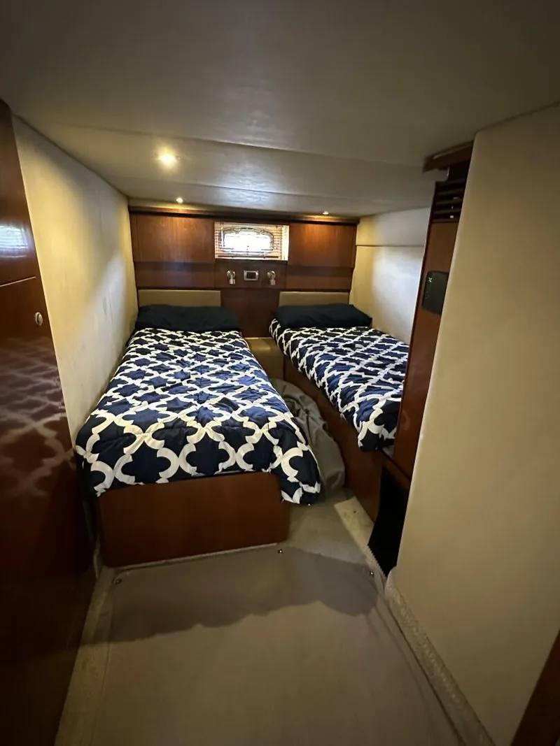 Slide: The Image of Sea Ray 48 2005 - 5906504