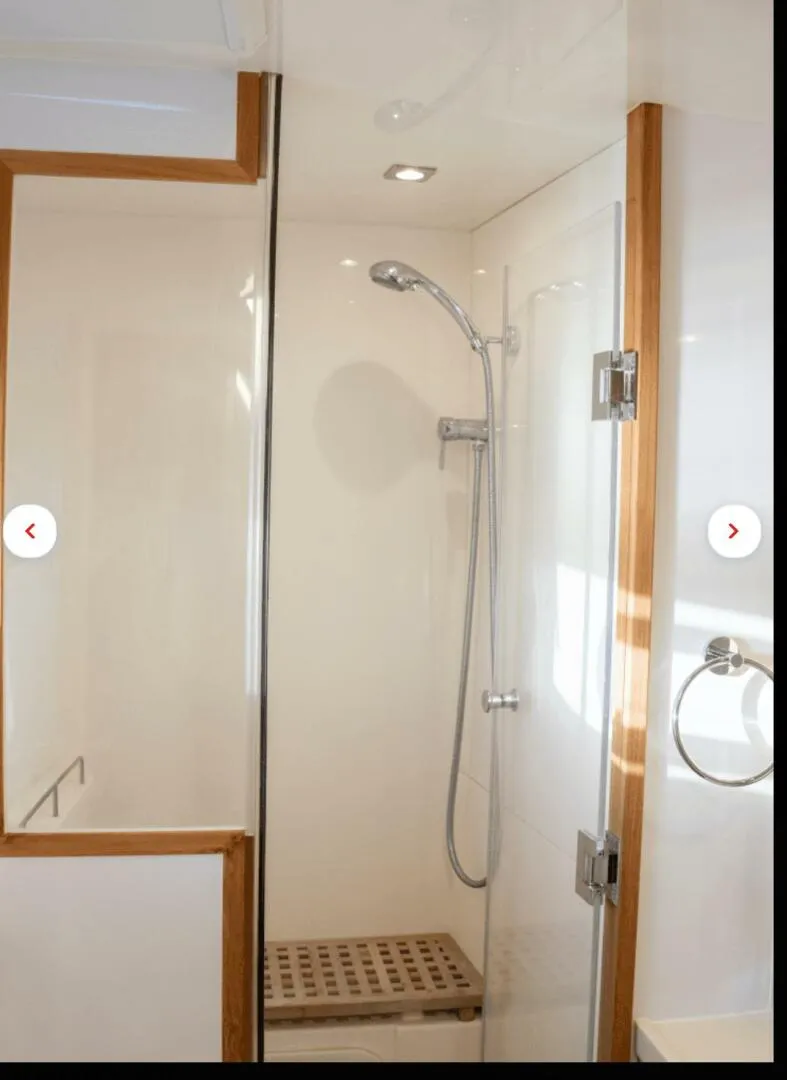 Slide: The Image of Aquila 44 Yacht 2018 - 5906530