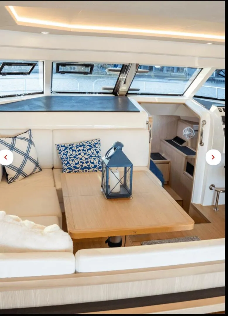 Slide: The Image of Aquila 44 Yacht 2018 - 5906525