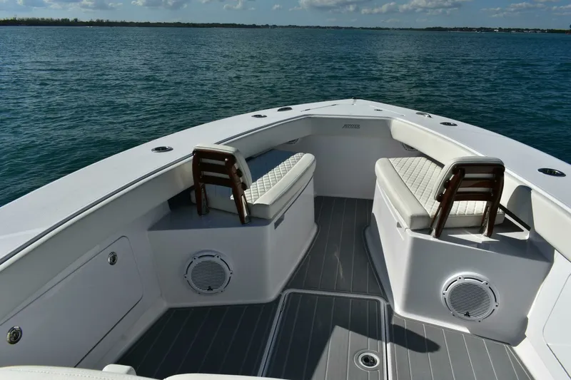Slide: The Image of 2025 32 - FULL CIRCLE - Forward Seating 2025 Jupiter 32 Center Console FULL CIRCLE - 7654612