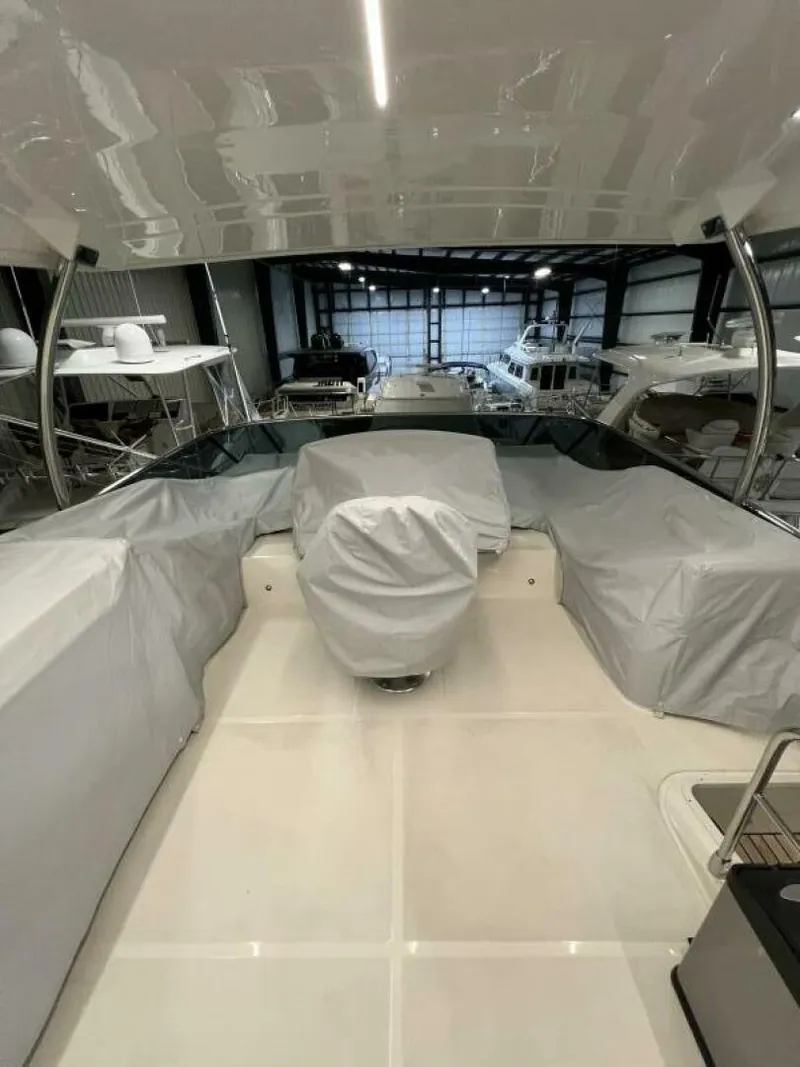 Slide: The Image of Absolute 48 Navetta 2023 - 5907162