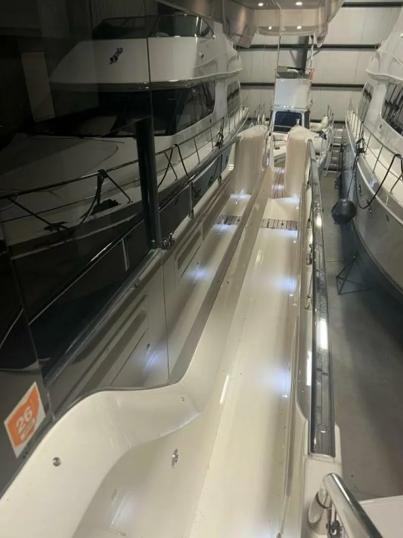 Slide: The Image of Absolute 48 Navetta 2023 - 5907215