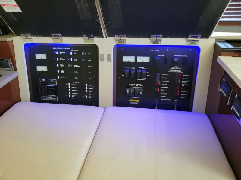 Slide: The Image of Sea Ray Sundancer 460 2017 - 5907507