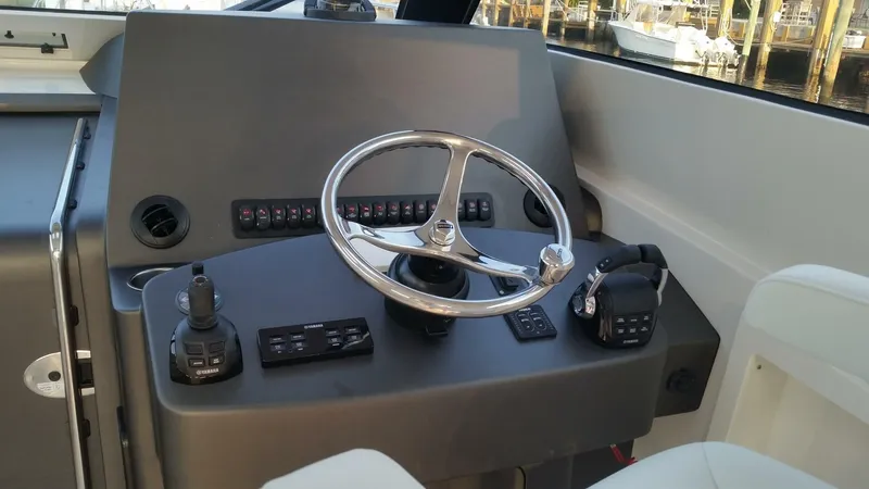 Slide: The Image of Jupiter 41 Sport Bridge 2026 - 5907447