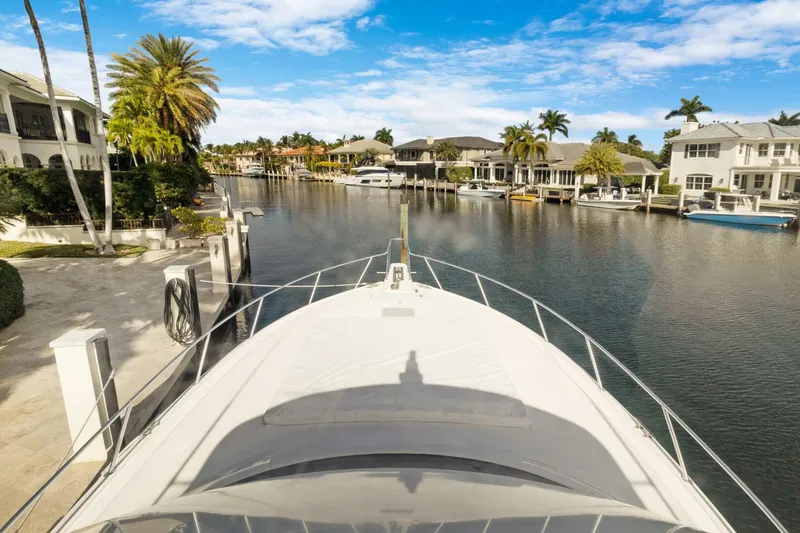 Slide: The Image of Bow Seating From Center Of Flybridge - 5924795