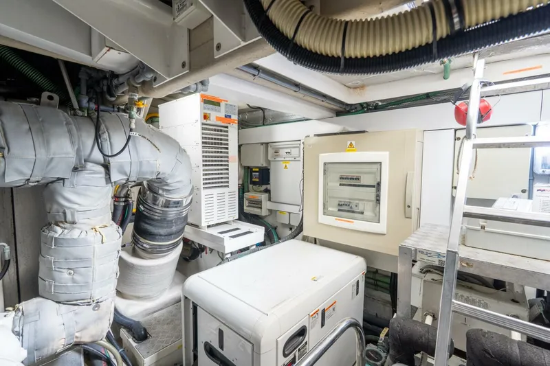 Slide: The Image of Sunseeker Manhattan 70 2008 - 5916804