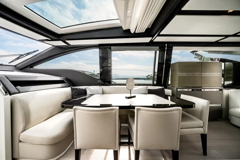 Slide: The Image of Azimut S8 2020 - 5907730