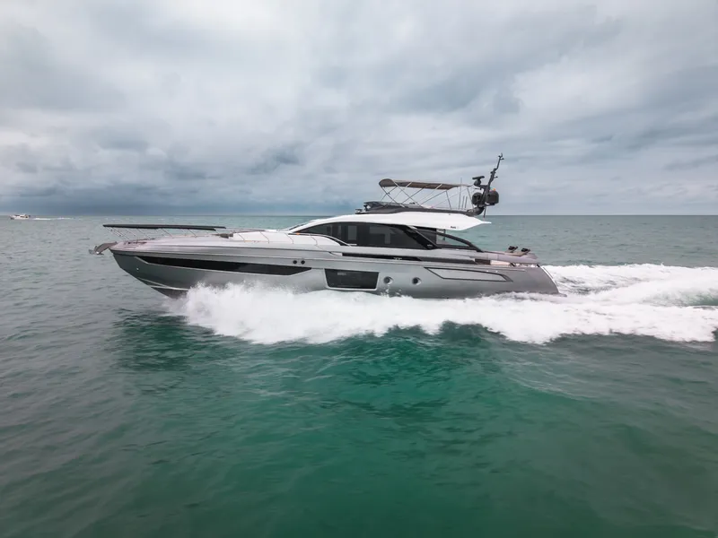 Slide: The Image of Azimut S8 2020 - 5907787