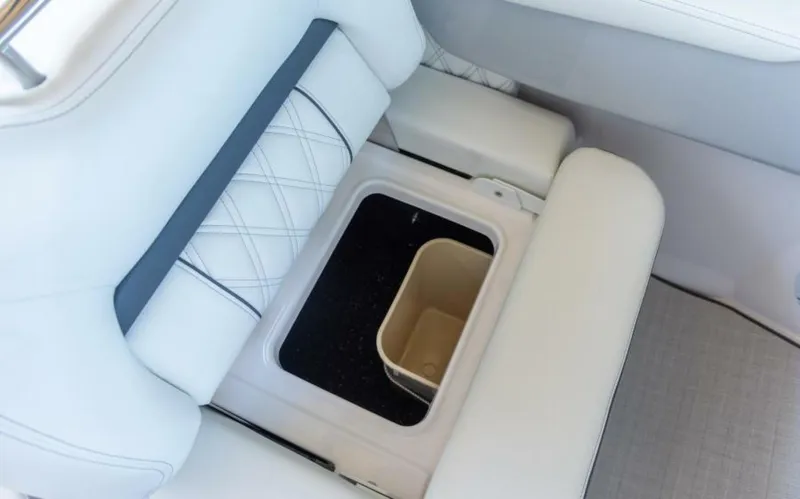 Slide: The Image of Regal LX2 2026 - 5908030