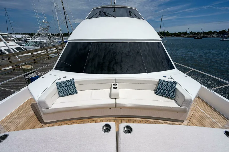 Slide: The Image of Viking 75 MIRAGE - Bow 2017 Viking 75 Motoryacht MIRAGE - 7650701